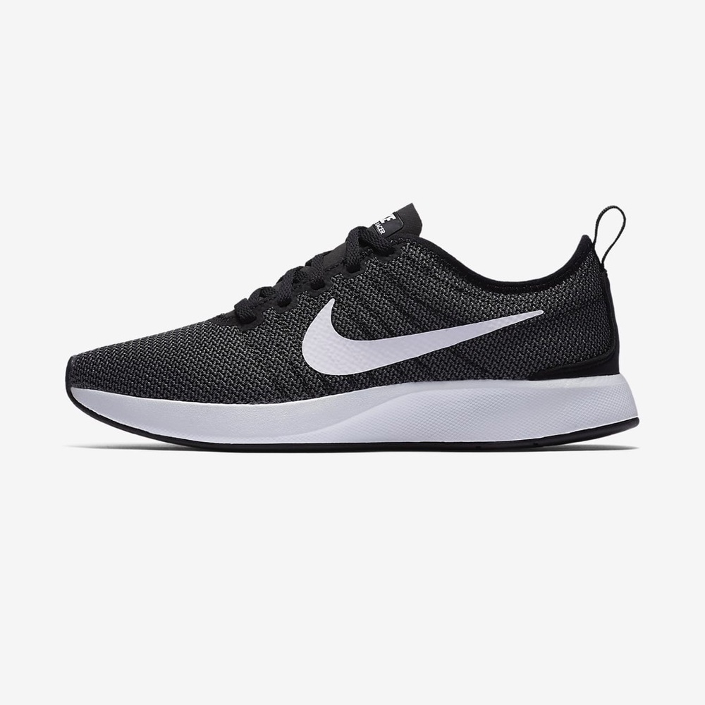 Get active! New Women’s Nike Dualtone Racers